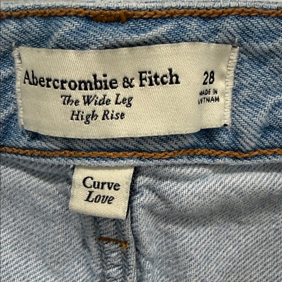 Abercrombie & Fitch The Wide Leg, High Rise, Curve Love, Size 28 - Picture 2 of 3